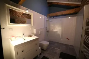 Attalos Suites Hotel - Bathroom