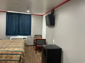 Broadway Inn Motel - Room