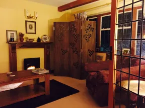 Iffin Farmhouse - Lobby