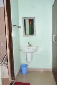 Hotel Delta Executive - Bathroom