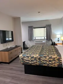 Hamburg Inn & Suites - Chambre