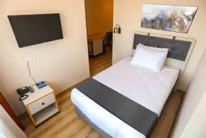 Agate Hotel - Room