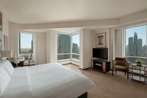 Shangri-La Apartments - Chambre