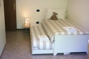 Apartments "i Ciclamini" a Moniga del Garda - Habitación