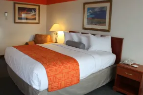 Howard Johnson by Wyndham Gallup - Chambre