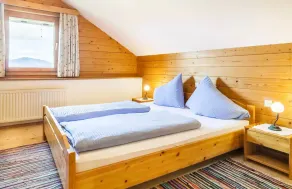Baby- und Kinderhof Aicherbauer - Appartement Summer Linden ou Walnut - Chambre