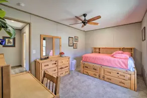Family-Friendly Bernice Home: 2 Mi to Lake & Park! - Innvendig