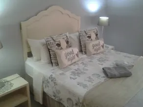 Africa s Eden Guesthouse - Chambre