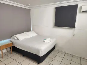 Glenwood Tourist Park & Motel - Room