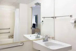 Howard Johnson by Wyndham Newburgh - Bagno