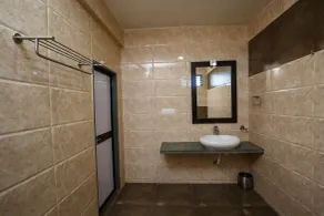 Gir Lions Paw Resort With Swimming Pool - Bathroom