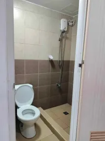 Luxurious Condo in Quezon City with Private Pool and City Views - Salle de bain