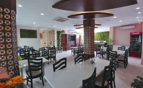 Hotel Asian Plaza Dharamshala - Restaurant