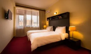 14 Floor Hotel - Room