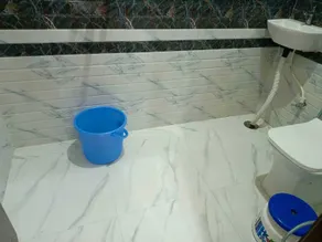 Shri Girraj Residency - Badezimmer