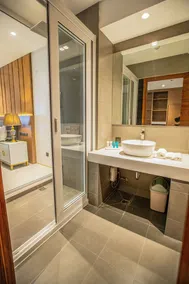 Solano Hotel - Bathroom