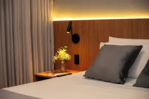 Delcas Hotel - Room