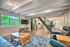 Private Hot Tub & Fire Pit: Family Broadway Cabin - Innenbereich