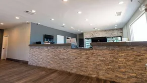 Magnuson Extended Stay and Suites Airport Hotel - Rezeption