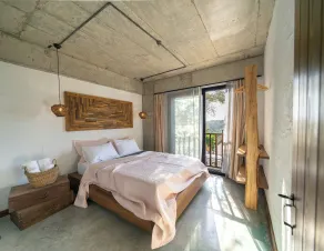 Kikonia Art & Suites - Room