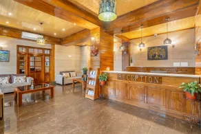 Summit Alpine Abode - Image 1