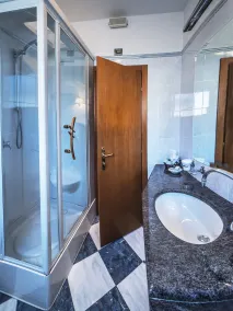 Hotel Valdarno - Badrum