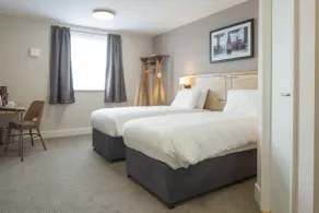 The Raven’s Cliff Lodge by Marston's Inns - Room