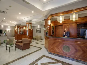 Hotel Santa Costanza by OMNIA hotels - Réception
