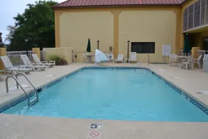 Fairview Inn & Suites Mobile - Piscine