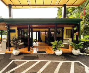 Tabulia Tree Hotel and Villas - Resepsjon