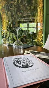 The Old Red Lion Inn - Restaurant