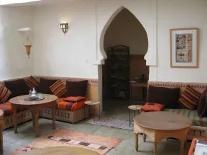 Douarskoll - Lobby sitting area