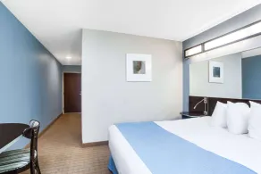 Microtel Inn & Suites Bath - Rum
