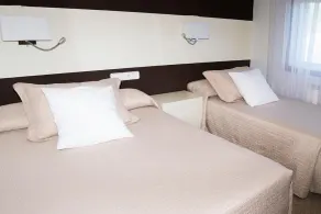 Hotel San Luis - Room