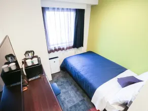 HOTEL LiVEMAX Niigata Ekimae - Habitación