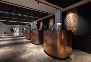 The Square - Reception