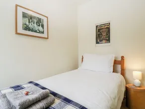 7 Bell Street - Zimmer
