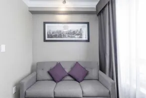 Sandman Hotel & Suites Calgary South - Room