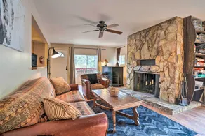 Peaceful Cabin w/ Deck & Grill: 1 Mi to Crown King - Innenbereich