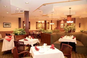 Albatross Hotel - Restaurant