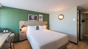 Hôtel Campanile Lyon Est - Aéroport Saint Exupéry - Chambre