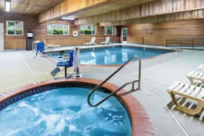 Comfort Suites Portland Airport - Piscine