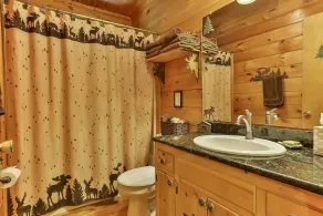 Cherry Beary Den Nevaeh Cabin Rentals - Badezimmer