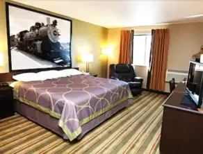 Super 8 by Wyndham Topeka/Wanamaker RD/I-70 - Chambre