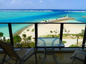 Sheraton Okinawa Sunmarina Resort - Vue de la chambre