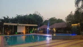 Nakshatra Farm Karjat - Pool