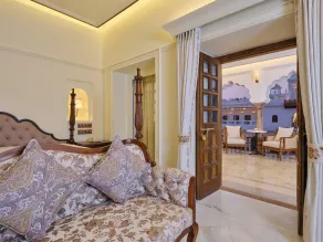 SADAR MANZIL HERITAGE by Atmosphere, Bhopal - Vue de la chambre