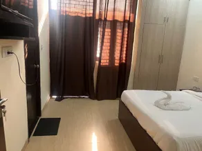 Cleo Elegance Rooms & Banquet - Quarto