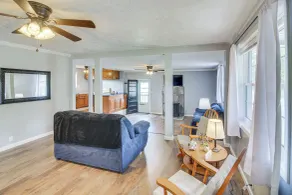 7 Mi to Barren River Lake: Quiet Getaway w/ Yard! - Interior