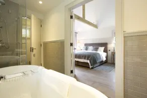 Hurley House Hotel - Baño